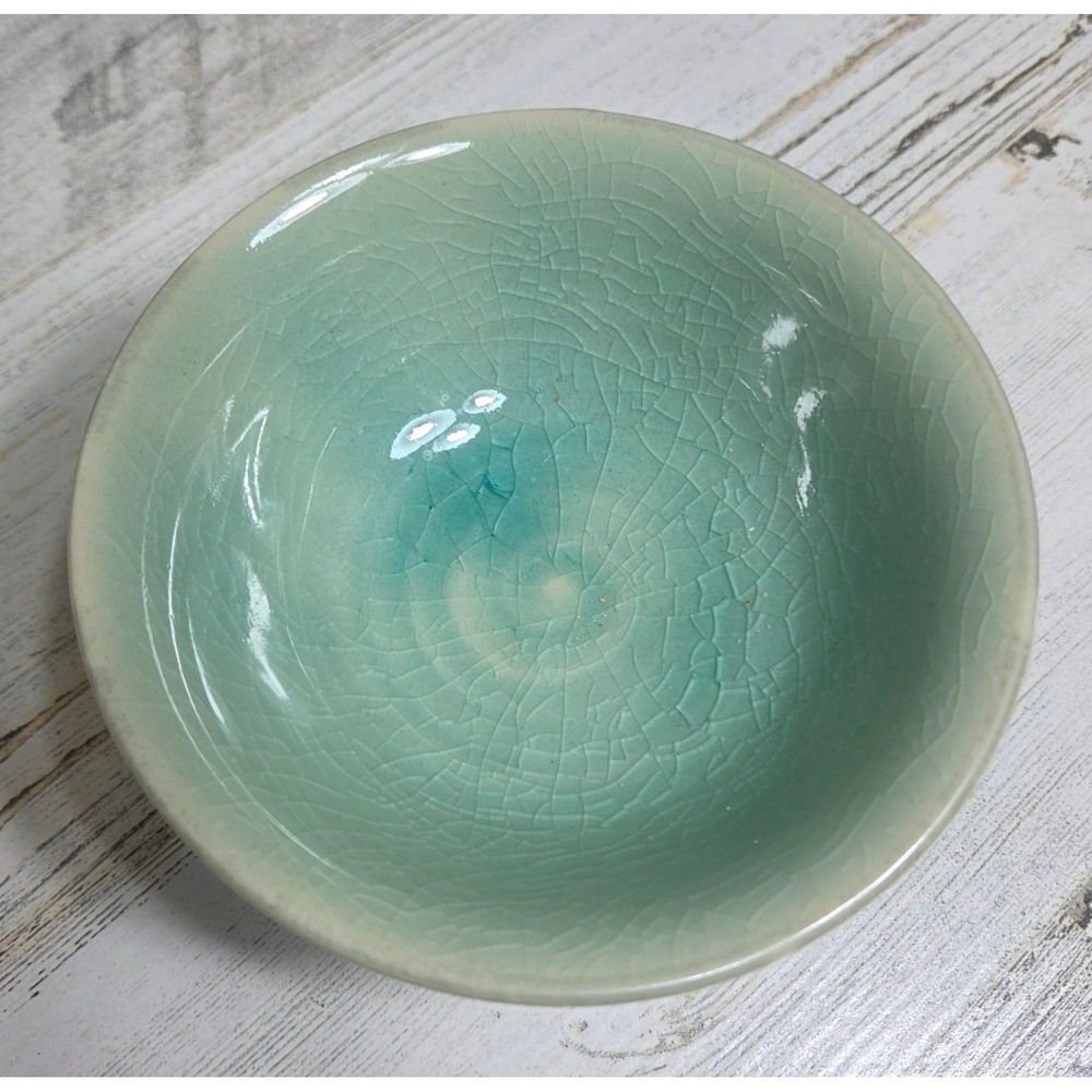Turquoise Celadon Crackle Glaze Footed Tea Bowl Pedestal Dessert Dish Small EUC